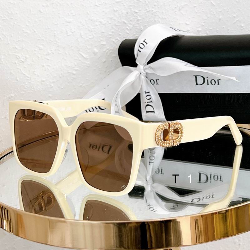 DIOR Sunglasses 544